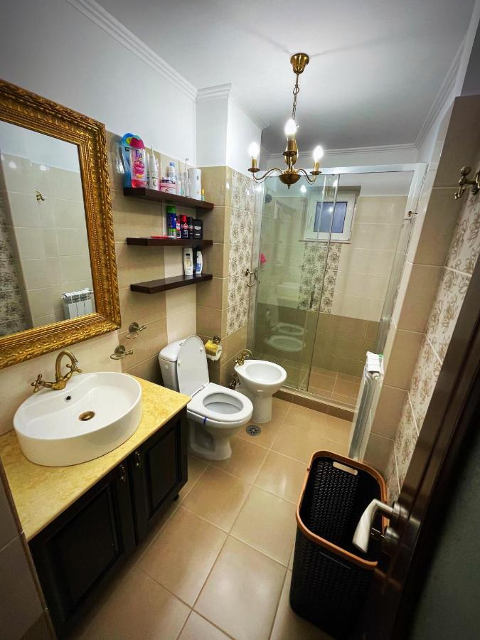 Apartament De Lux Zona 0 Botosani 2 Camere المظهر الخارجي الصورة